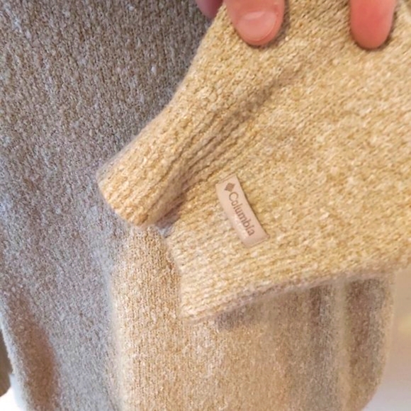 COLUMBIA | Women's Knit V Neck Sweater Tan Size Small - Picture 6 of 10